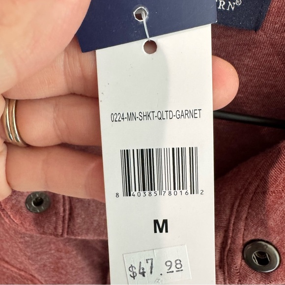 NWT Simply Southern Men’s Quilted Shacket in Garnet Snap Front - Picture 3 of 5